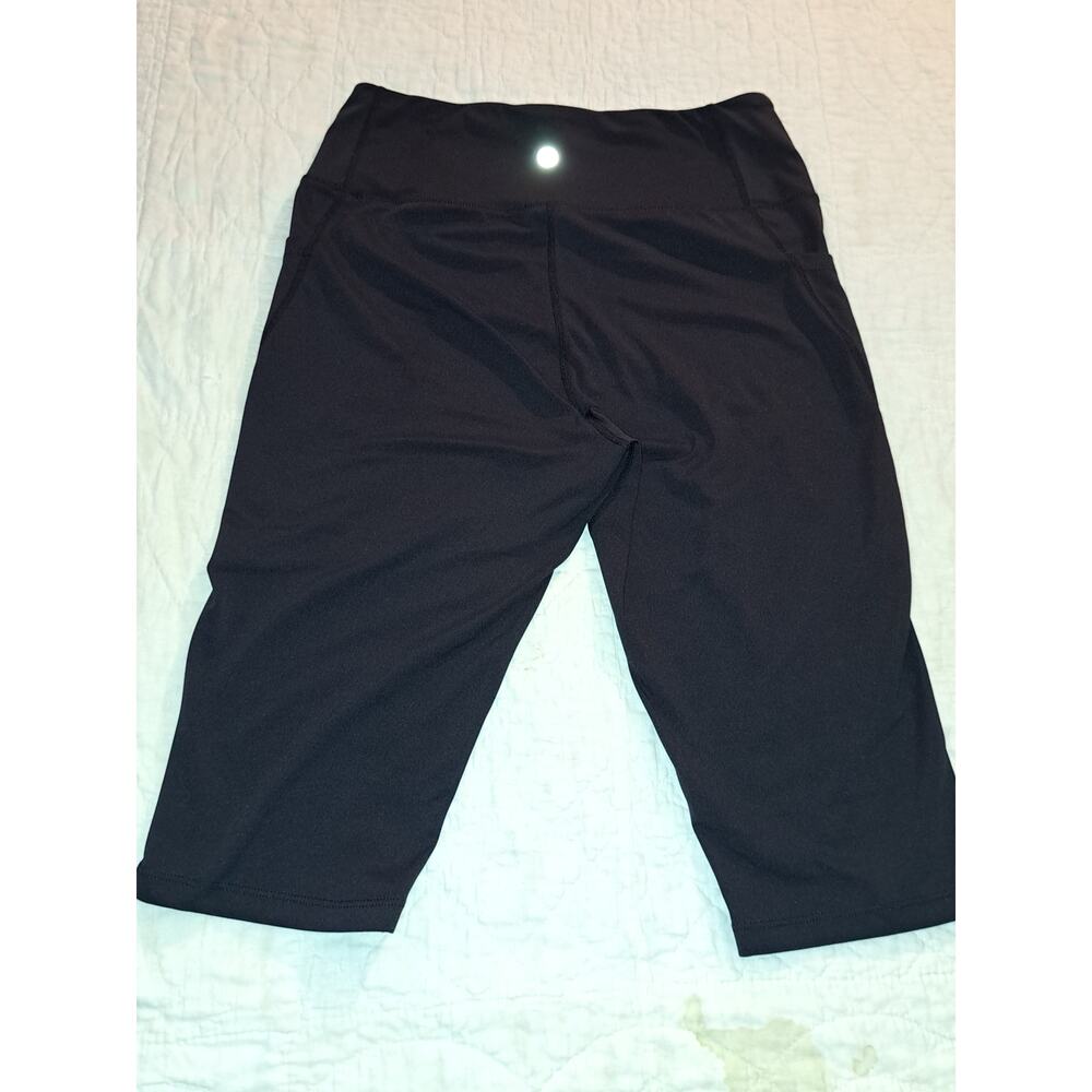 Women's Baleaf Black Capris size M - Picture 2 of 6